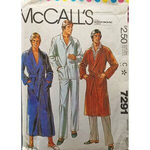 Vintage McCalls Mens Robe & Pajamas Sewing Pattern 7291 Size Medium 1980